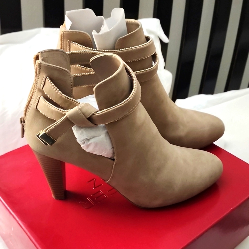 Jlo boots/heels